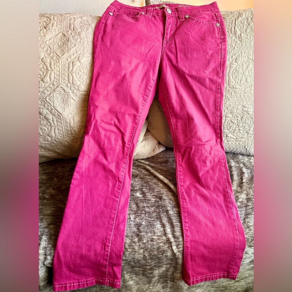 Nine West/Vintage America Collection, Pinky red Jeans, size 8P. Slim